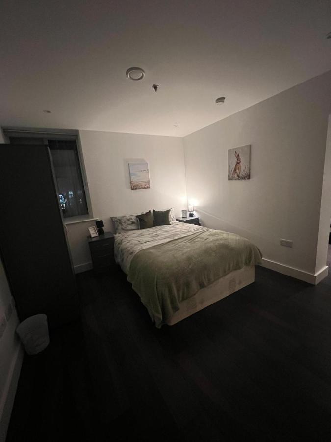 Spacious Sleep 7 Flat 20 Mins Central London Bp65 Exterior foto